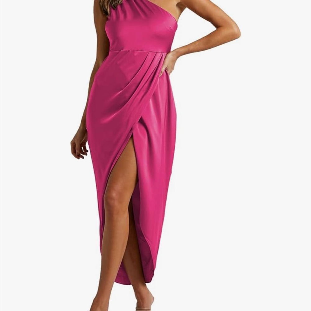 Elegant Pink One-Shoulder Dress